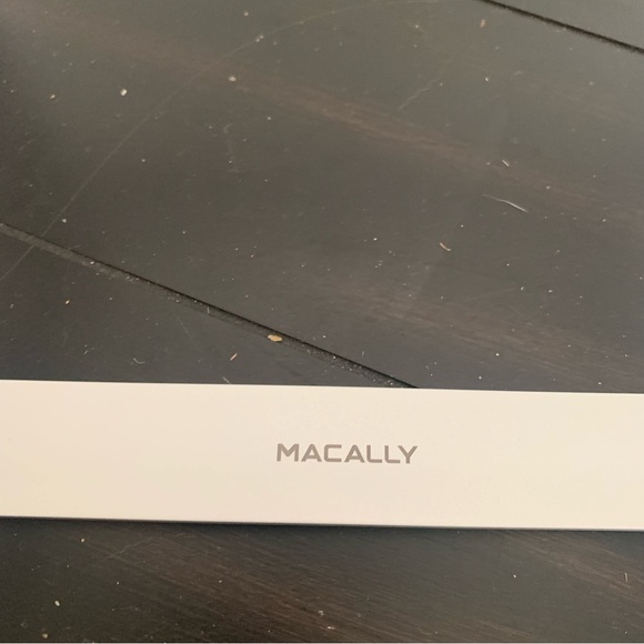 Macally Laptop Stand for Desk - Aluminum Laptop Riser Stand for Desk - Ergonomic - Picture 3 of 11